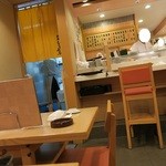 新橋しのだ寿司 - 店内の様子