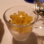 アンティキサポーリ - リコッタチーズとセロリのマルメッラータ