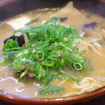 ＪＩＮ - ぼたんラーメン