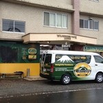 星のや富士 - カヌー業者の送迎車