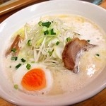 しろくま食堂 - 牛乳ラーメン