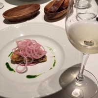 プリンチピオ - 昆布森の牡蠣 セモリナ粉フリット フランボワーズビネガーと足摺レッド