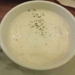 ホーミーズ - クラムチャウダー500円