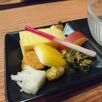 小料理 会田 - 前菜には手の混んだ品々が