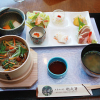 ジョウハナーレ - 茸わっぱ御膳1350円でコーヒー付き。友達が注文したもの。わっぱ、お刺身、前菜プレート、煮物、吸い物が付き。