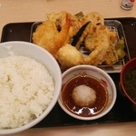 天丼・天ぷら本舗 さん天 - 