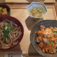 自家製粉石臼挽きうどん 青空blue 本店 - 