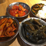 豊味韓 - 食べ放題のナムル