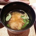 鮨処　音羽 - セットのお味噌汁
