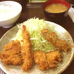 とん亭天城 - ミックスフライ定食