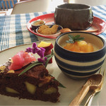 ルワム - ケーキセット900円