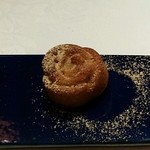 MAVO - 薔薇の形の生姜のお菓子