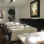 レストランひらまつ 広尾 - 3階はちと狭い