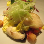 レストランひらまつ 広尾 - 産地直送の鮮魚　真鯛　適した調理法による本日のお魚料理