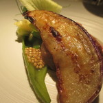 レストランひらまつ 広尾 - 仔牛ロースのムニエル、万願寺唐辛子とシトラスの香る夏野菜