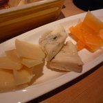 ハモンベイベー - ☆チーズの盛り合わせもGood!!☆
