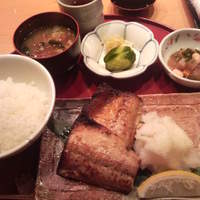 伊豆の旬 やんも 南青山店 - 鯖の味噌漬け焼き定食