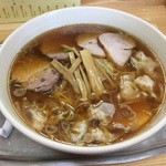 大勝軒 - チャーシューワンタン麺¥1188。