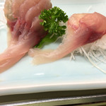 鯉とうなぎのまるます家 - 鯉の生刺