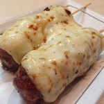 和鶏屋 - H.27.6.15.夜 つくねチーズ(タレ) @180円税別×2本