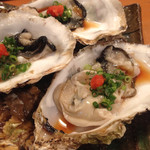 福田家 - 岩牡蠣。肉質もしっかり！新鮮です。