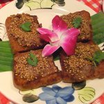 酒､タイ小皿､締めトムヤム 夜バナナ - 食パンに挽肉ペーストが