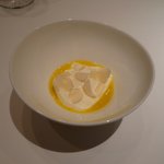 カンテサンス - 03.塩とオリーブ油が主役　山羊乳のバヴァロア