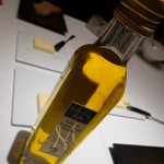 カンテサンス - 03.Mille et Une Huilesのオリーブオイル