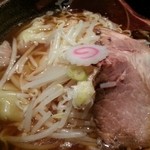 やぐら亭 - わんたん麺醤油　2015.11