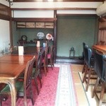 Kadoya - ２階のカフェスペース