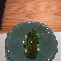 下町割烹とめだて - 梅肉アスパラ