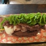 横丁とうふ店 最上川千本だんご - 抹茶とこし餡　250円