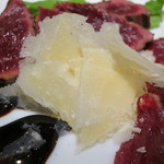 リストリア・ジラソーレ - パルミジャーノ・レッジャーノ（18ヶ月）とバルサミコ