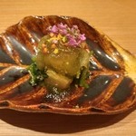 日本料理 晴山 - 椀物　しめじと銀杏の真薯