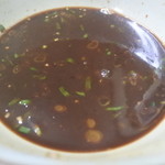 ちとせ - 2015.11　麺は完食、だし汁は実際はもっと黒い