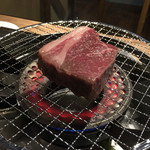 知多肉酒場 せぎや - 赤身100g
            100g？もっとあるような