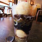 台湾茶藝館 月和茶 - 中にもアイスが