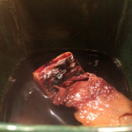 にくの匠 三芳 - 2015/11_三角バラの入った蕎麦つゆ