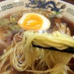 高松 - ストレート麺とスープの相性が抜群です