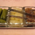 レストラン ペリニィヨン - ビーフハヤシの薬味