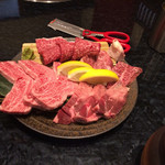 焼肉 龍王館 - ステーキのみなさん