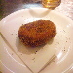 フレンチ酒場　四日市バール - (本日)ヨンバル　コロッケ　200円(税別)　2015年11月