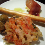 Stuzzichino～金時海老、オリーブのフライ、プロシュートと水茄子、グリッシーニ