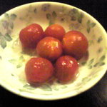 華 - お通し（トマトのピクルス）