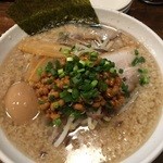 背脂醤油らーめん 濱嵜屋 - 