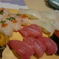 会員制 寿司割烹鷹勝 中洲店 - 2015.11トロ・雲丹・いくら・いか・ふぐの握り