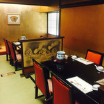 Sapporo Kaniya - 畳に和テーブル