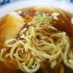 ラーメンまりちゃん - 半ラーメンの麺アップですｗ