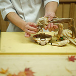 緒方 - 間人蟹をさばく！