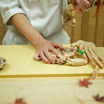 緒方 - 間人蟹をさばく！